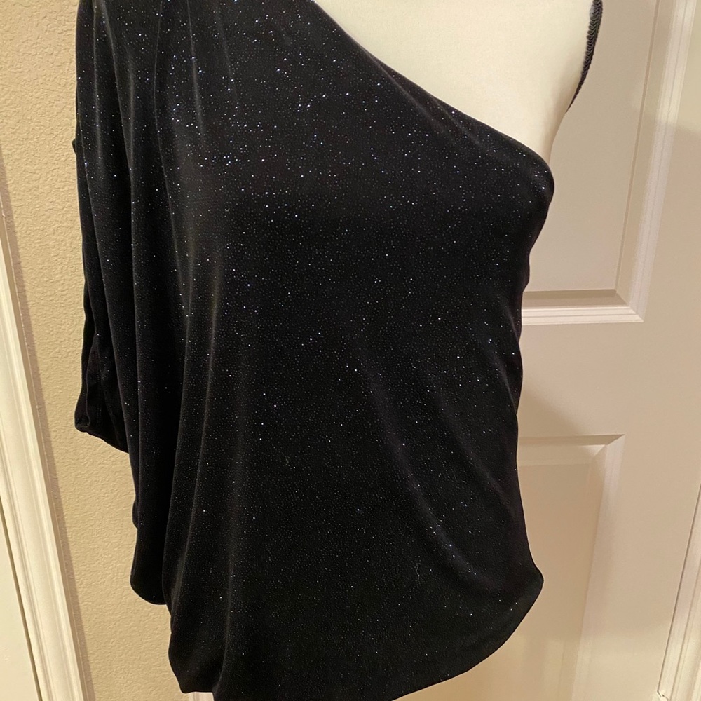 Alice + Olivia Navy Blue Shimmer Asymmetrical One Shoulder Top